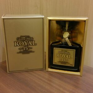 SUNTORY ROYAL aged 15years　サントリーローヤル 15年　ゴールドラベル　750ml　43％　ウイスキー　モルト　グレーン　箱付き　未開栓