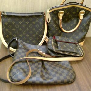 Louis Vuitton ブルームズベリ ロックイット ルーピング ヴィヴァシテ