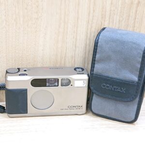 CONTAX T2 コンタックス コンパクトカメラ チタンシルバー 写真 撮影 趣味 レトロ レア 希少