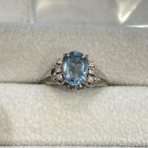 Pt900 リング アクアマリン8ct メレ0.24ct