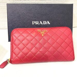 PRADA プラダ 長財布