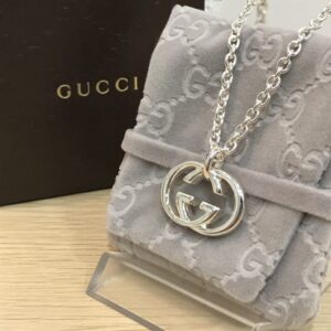 グッチ インターロッキングG シルバーネックレス