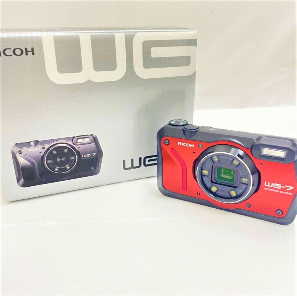 RICOH デジタルカメラ WG-7 レッド