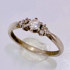 Pt900 0.255ctダイヤモンド付リング