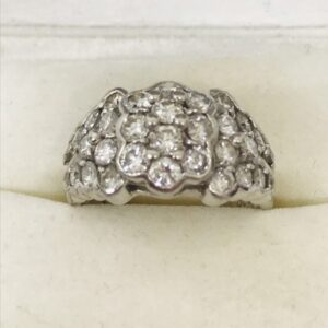 Pt900 メレダイヤ付きリング