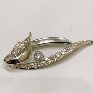 多面体ダイヤモンド ブローチ