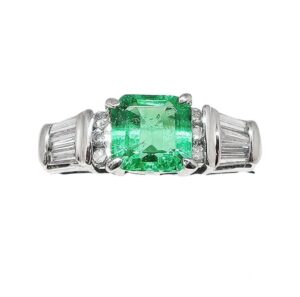 PT900 エメラルド リング