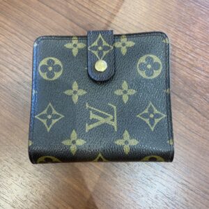 LOUIS VUITTON モノグラム コンパクトジップ