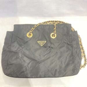 PRADA チェーンショルダーバッグ