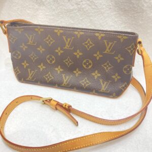 LOUIS VUITTON モノグラム トロター ショルダーバッグ