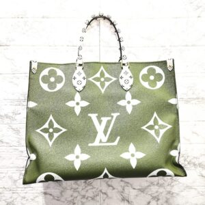 LOUIS VUITTON ルイヴィトン オンザゴー GM モノグラム