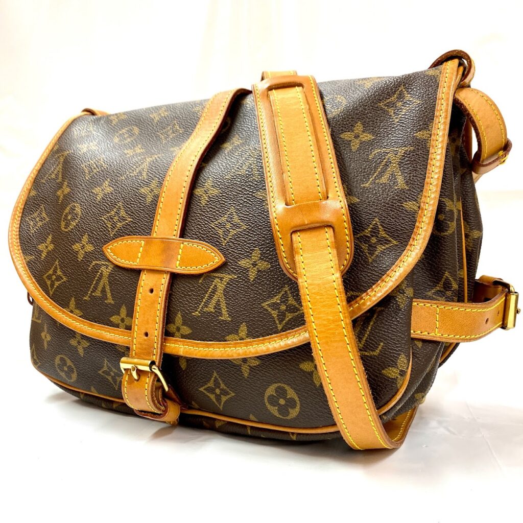 Louis Vuitton ルイヴィトン ソミュール バック