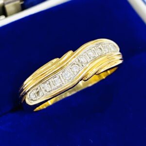 K18ベースPt900 0.15ctメレダイヤモンド付リング