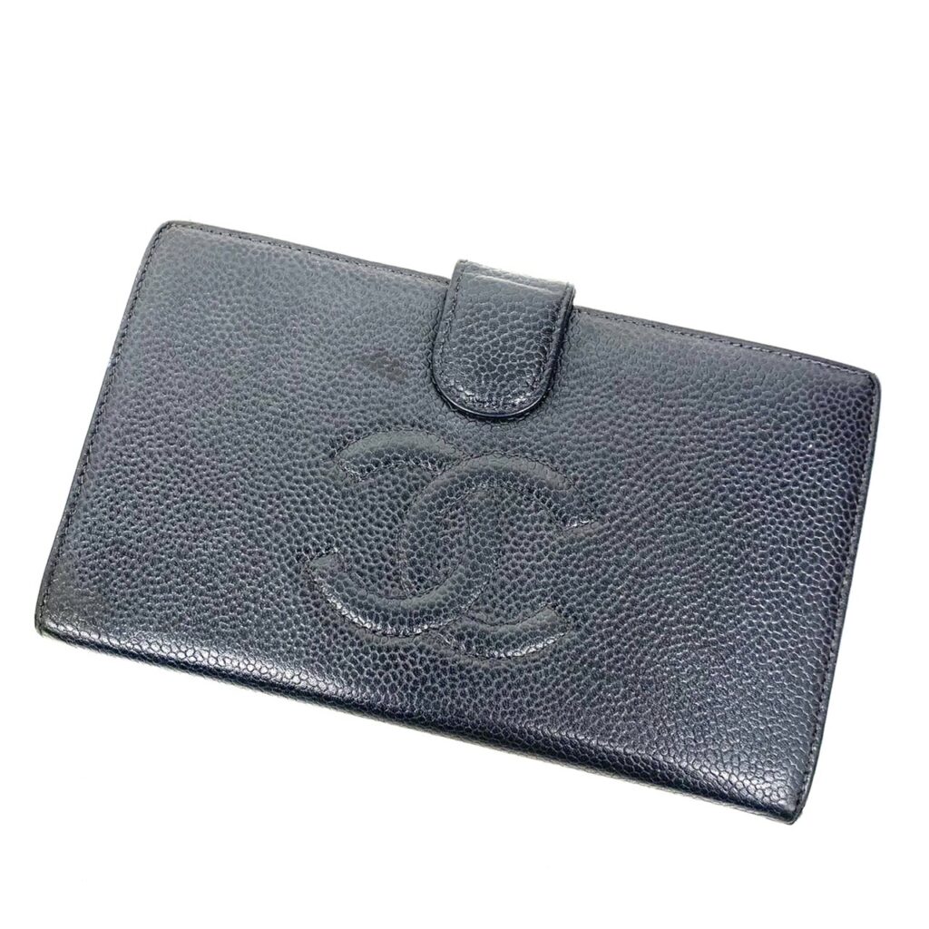 CHANEL シャネル キャビアスキン chanel  長財布　財布