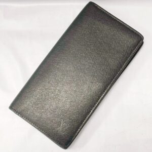 ルイヴィトン タイガ ポルトフォイユ・ロン M30541