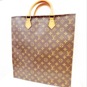 LOUIS VUITTON ルイヴィトン モノグラム サックプラ
