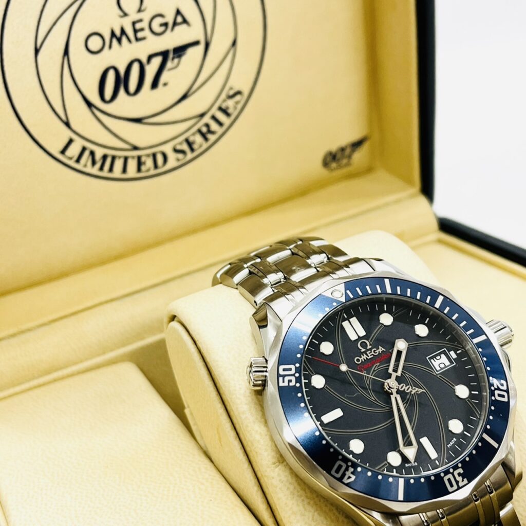 OMEGA オメガ シーマスター 007モデル 腕時計