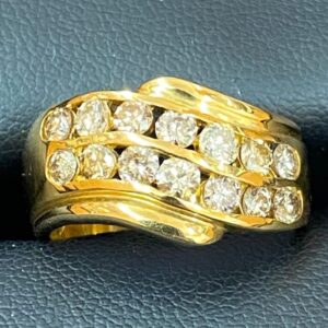 18金 K18 ダイヤ付き リング 0.94ct