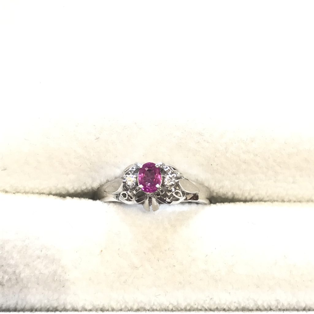 Pt850 リング ルビー0.28ct メレ0.03ct