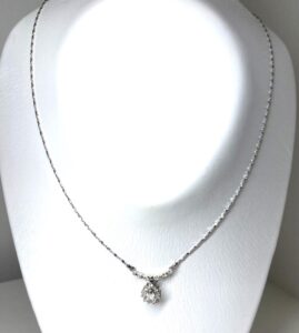 Pt850 ペアシェイプ　6.5ctダイヤ　ネックレス