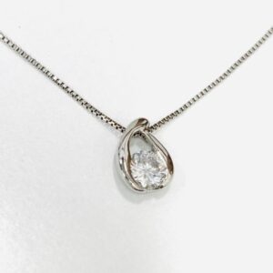 Pt850 0.2ctダイヤモンド付ネックレス