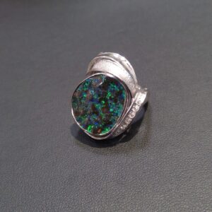 K18WG　ブラックオパールリング