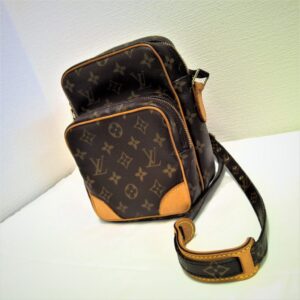 ルイヴィトン モノグラム アマゾン ショルダーバッグ