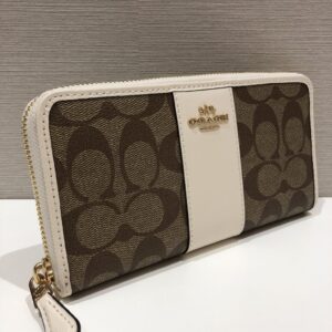 コーチ 長財布 F54630