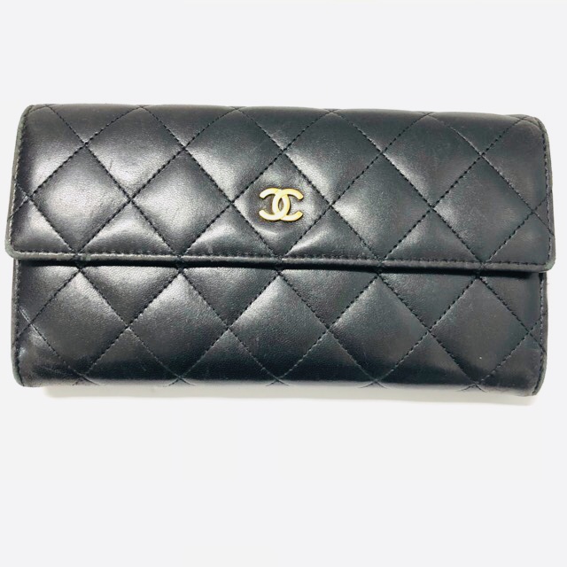 CHANEL ラムスキン長財布-