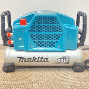 makita エアコンプレッサ AC462XL 青