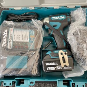 makita 充電式インパクトドライバ TD157DRGX