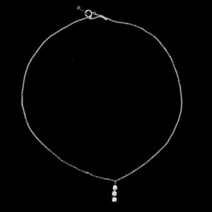 K18WG ネックレス　メレダイヤ付き　0.3ct