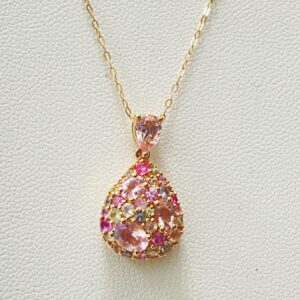 K18石付ネックレス