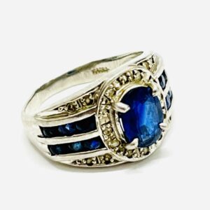 Pt900 サファイア2.0ct付き リング