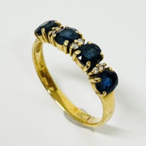 K18サファメイア0.6ct メレダイヤ0・06ct付リング