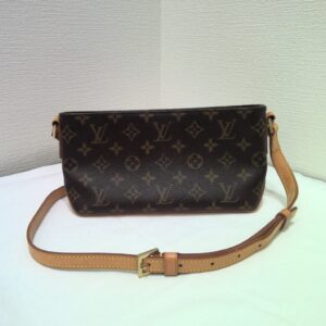 Louis Vuitton モノグラム トロター ショルダーバック