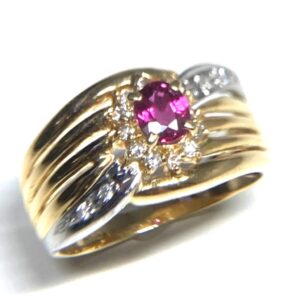 K18ベースPt900ルビー、メレ付リング