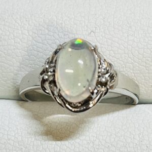 Pt900 オパール3.03ct メレ0.04ct リング 指輪 ジュエリー