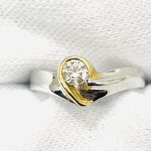 Pt900 K18 ダイヤモンドリング