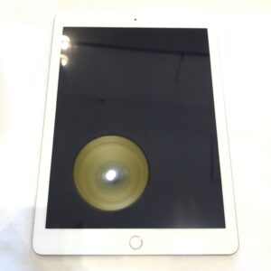 iPad 第6世代 32GB