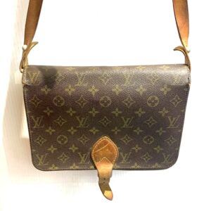 Louis Vuitton　モノグラム　カルトシエール