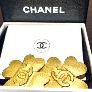 CHANEL　ヴィンテージイヤリング　クローバー　ココマーク