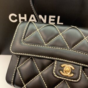 CHANEL　ワイルドステッチ ハンドバッグ　ブラック
