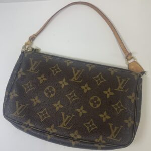 LOUIS VUITTON アクセソワール モノグラム ポーチ