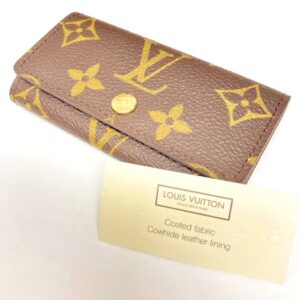 LOUIS VUITTON モノグラム ミュルティクレ4 M69517