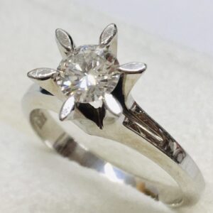 Pt900 プラチナ ダイヤモンド リング