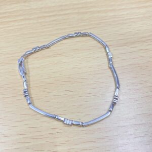 K18WG メレ付きブレスレット