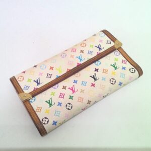 Louis Vuitton ポルトトレゾール 長財布