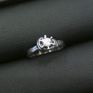 Pt900 ダイヤ付き リング