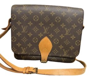 Louis Vuitton モノグラム カルトシエール ショルダーバック